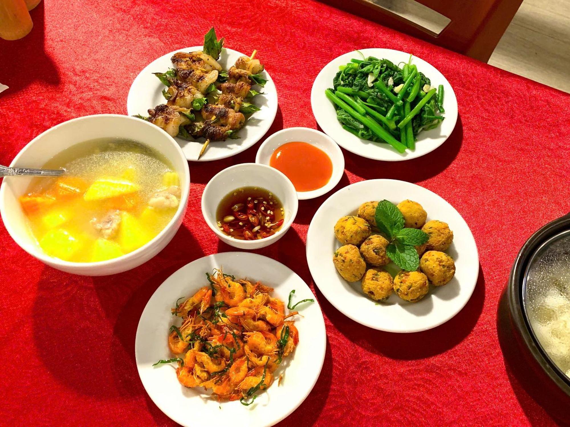 Duy Tuyen Ba Be Homestay Free Bbq Bac Kan ภายนอก รูปภาพ