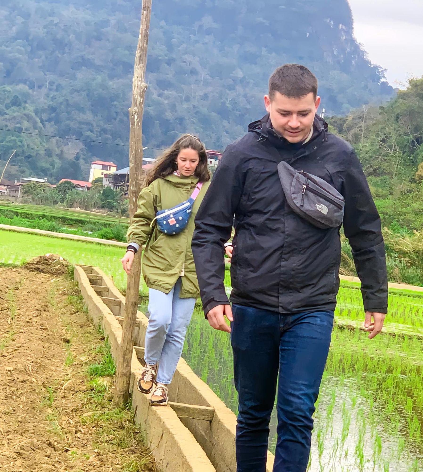 Duy Tuyen Ba Be Homestay Free Bbq Bac Kan ภายนอก รูปภาพ