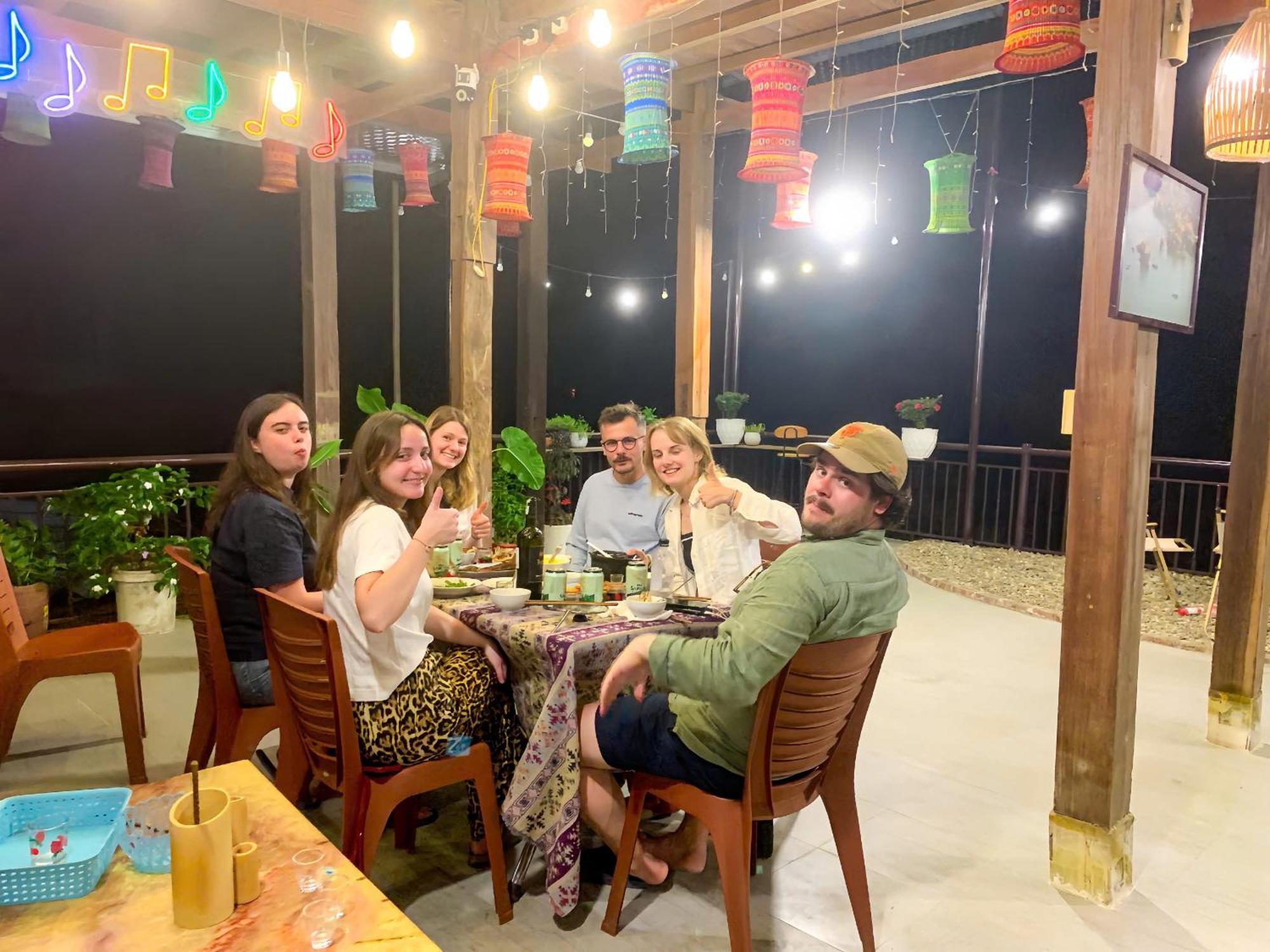 Duy Tuyen Ba Be Homestay Free Bbq Bac Kan ภายนอก รูปภาพ