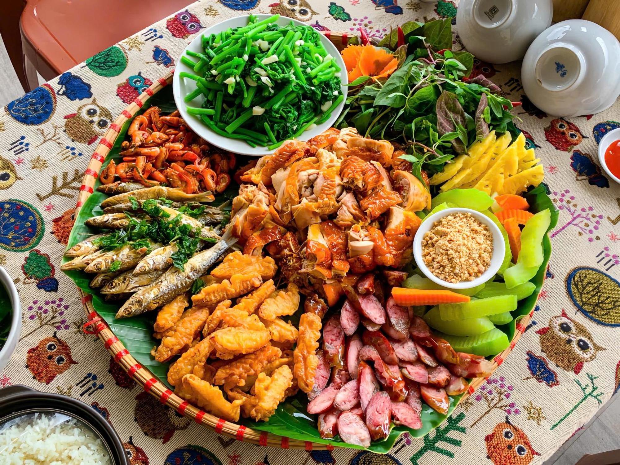 Duy Tuyen Ba Be Homestay Free Bbq Bac Kan ภายนอก รูปภาพ